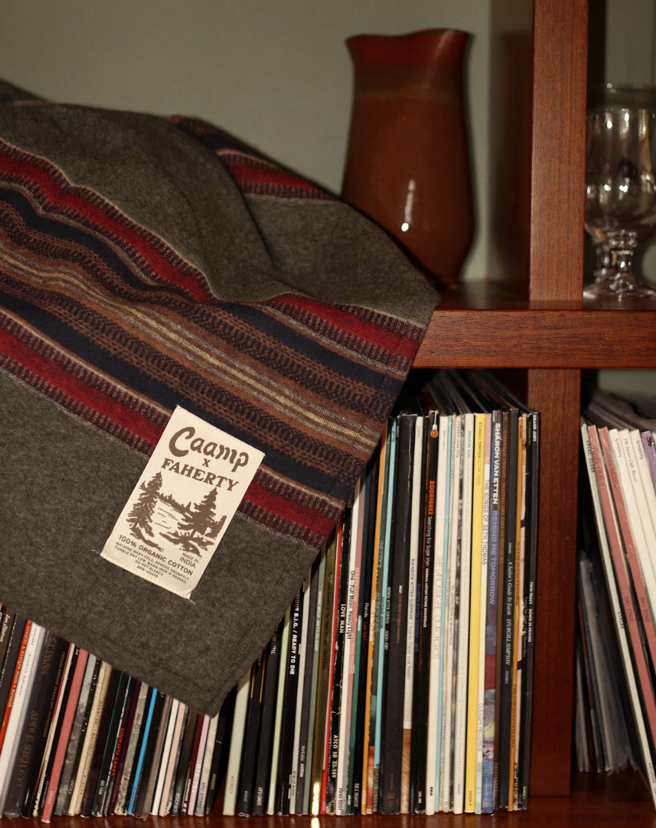 Caamp x Faherty – Woven Blanket (Olive River Stripe)